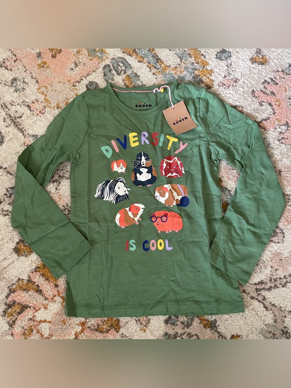 NWT Mini Boden Green 'Diversity Is Cool' Long-Sleeve Tee Guinea Pigs